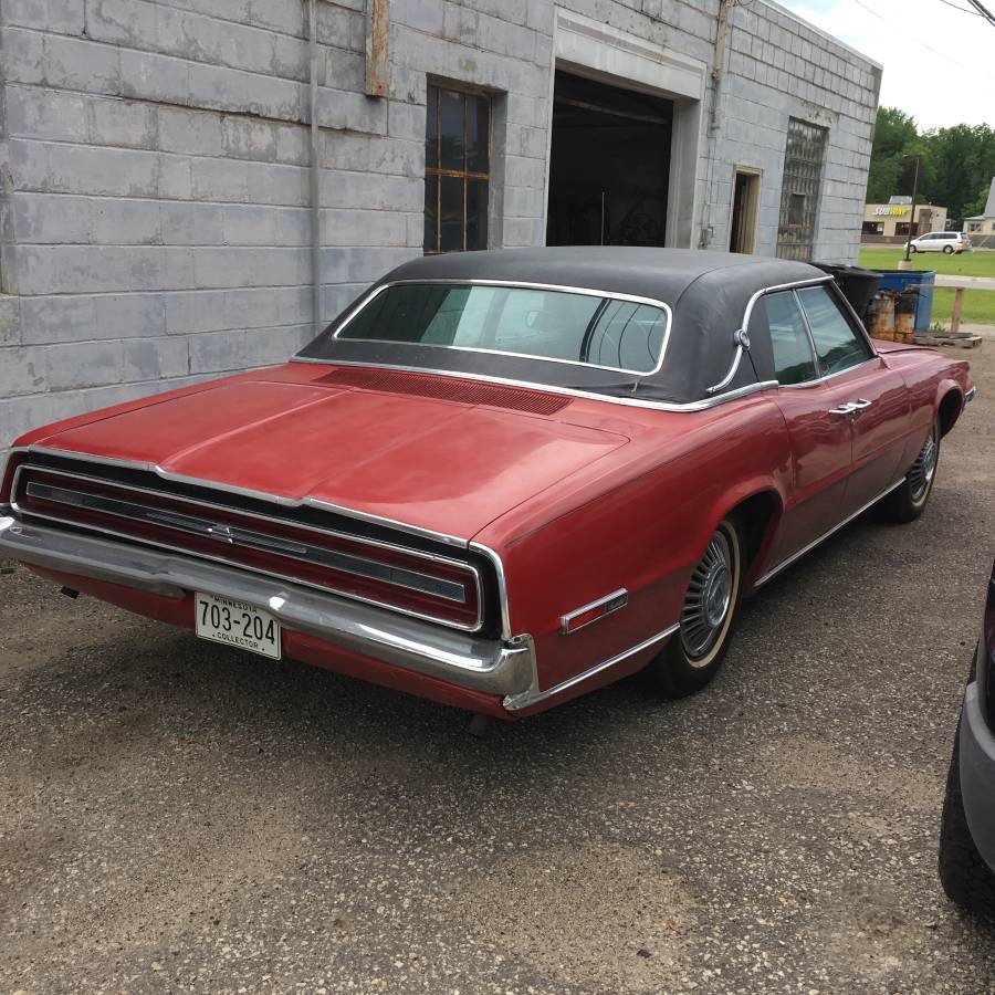 Ford-thunderbird-1968-red