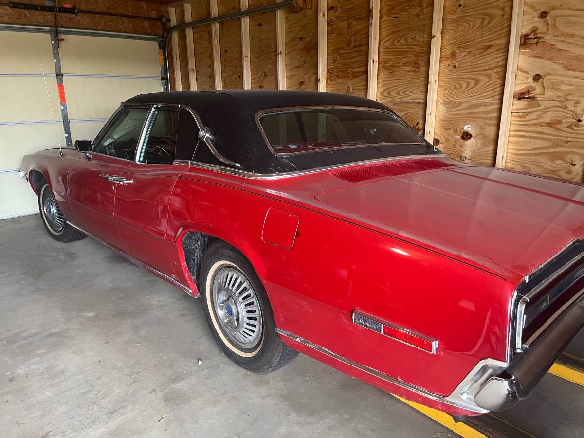 Ford-thunderbird-1968-red-2