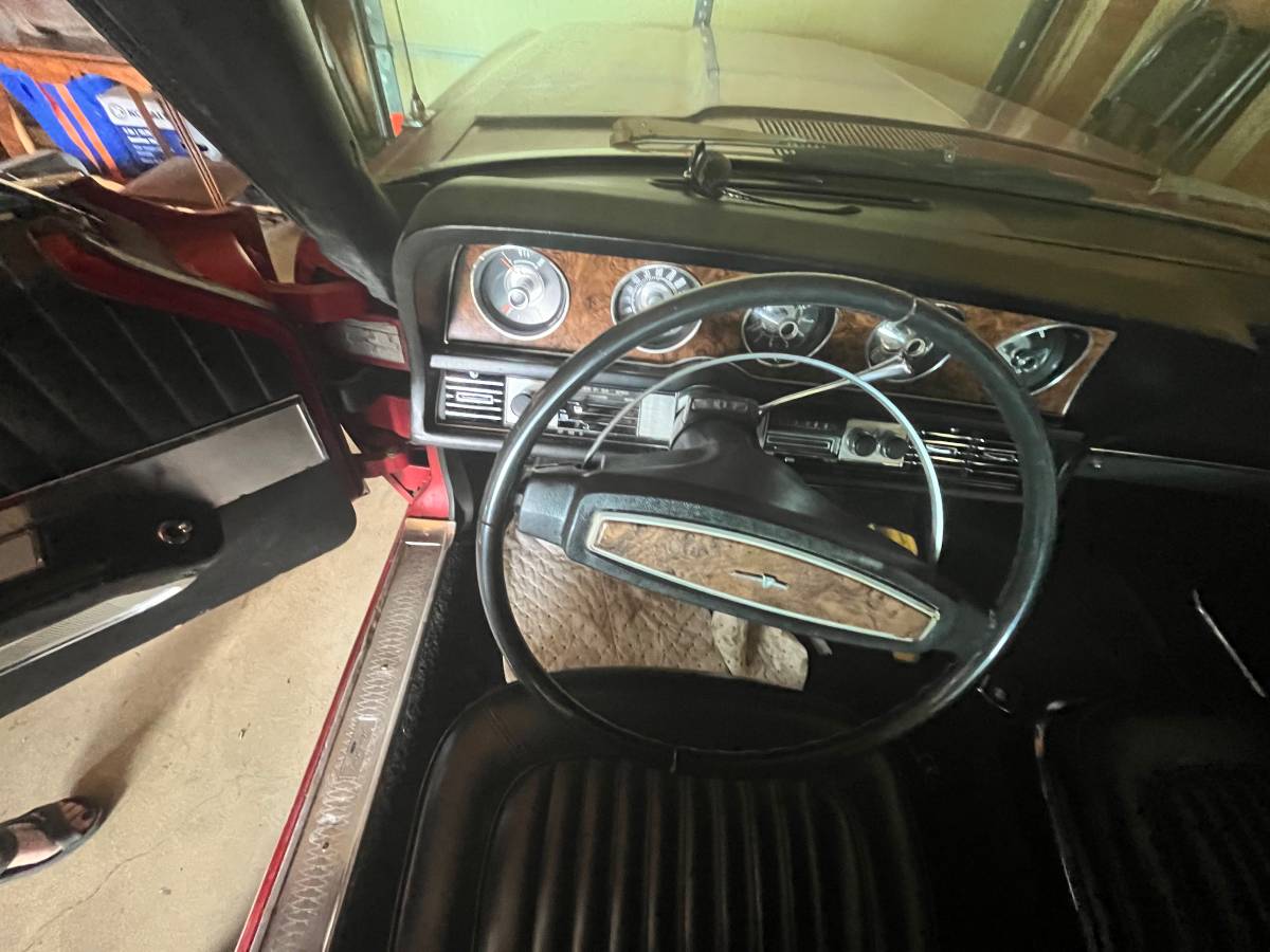 Ford-thunderbird-1968-red-4