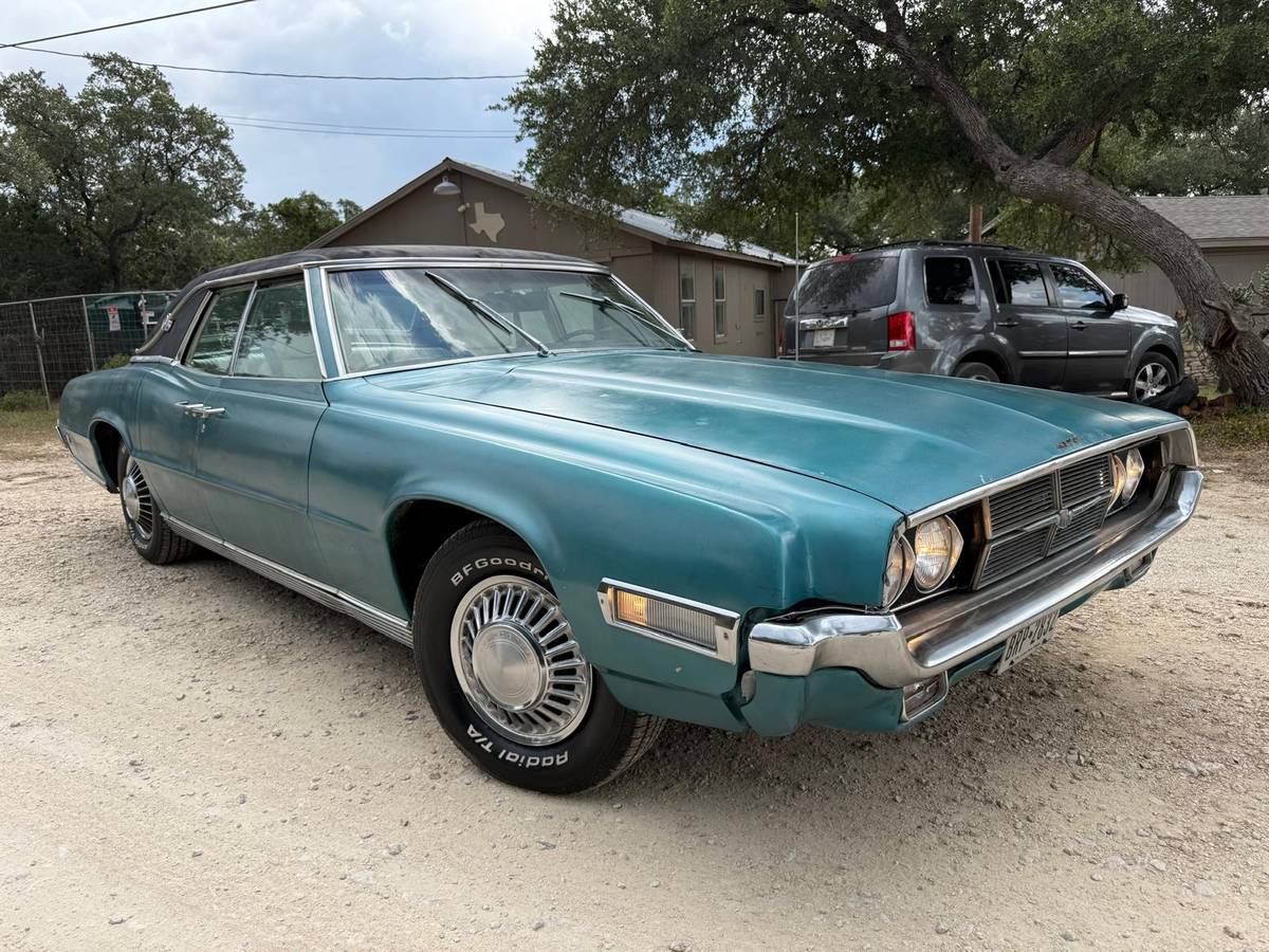 Ford-thunderbird-1969-blue-12