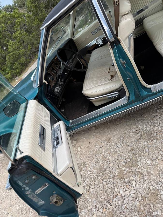 Ford-thunderbird-1969-blue-7