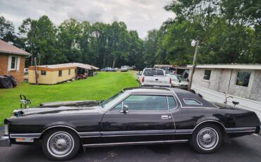 Ford-thunderbird-1976-black