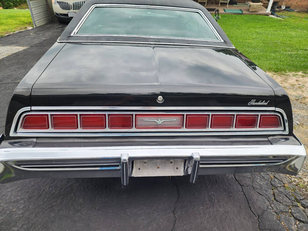 Ford-thunderbird-1976-black-5