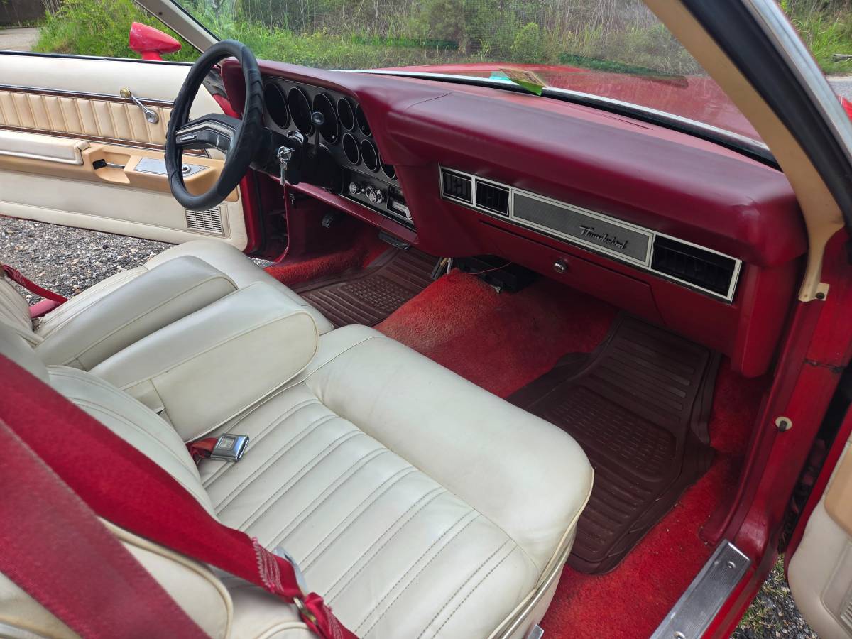 Ford-thunderbird-1977-red-13