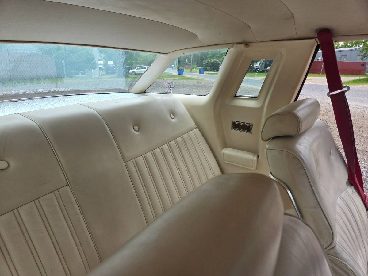 Ford-thunderbird-1977-red-18