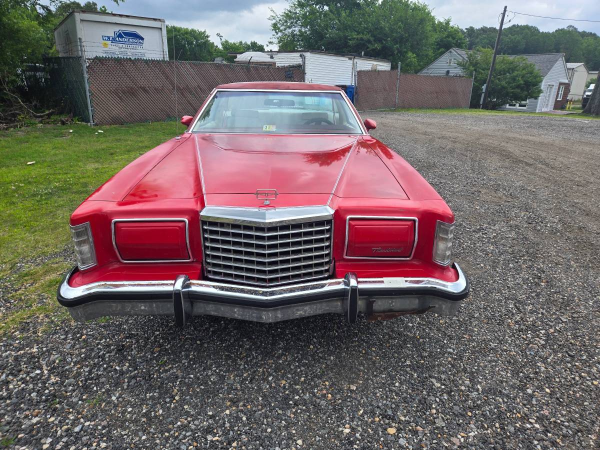 Ford-thunderbird-1977-red-2