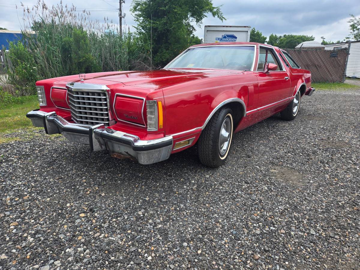 Ford-thunderbird-1977-red-7