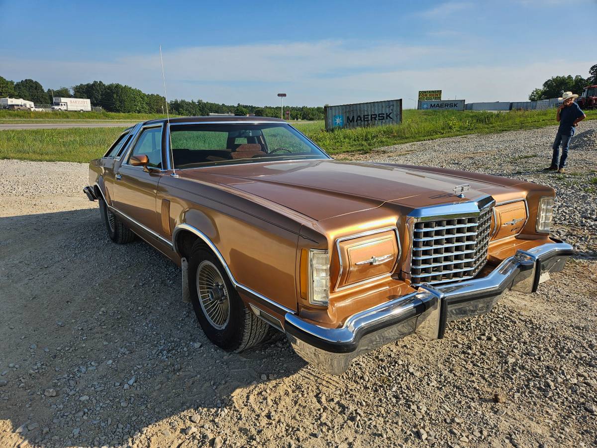 Ford-thunderbird-1978-4