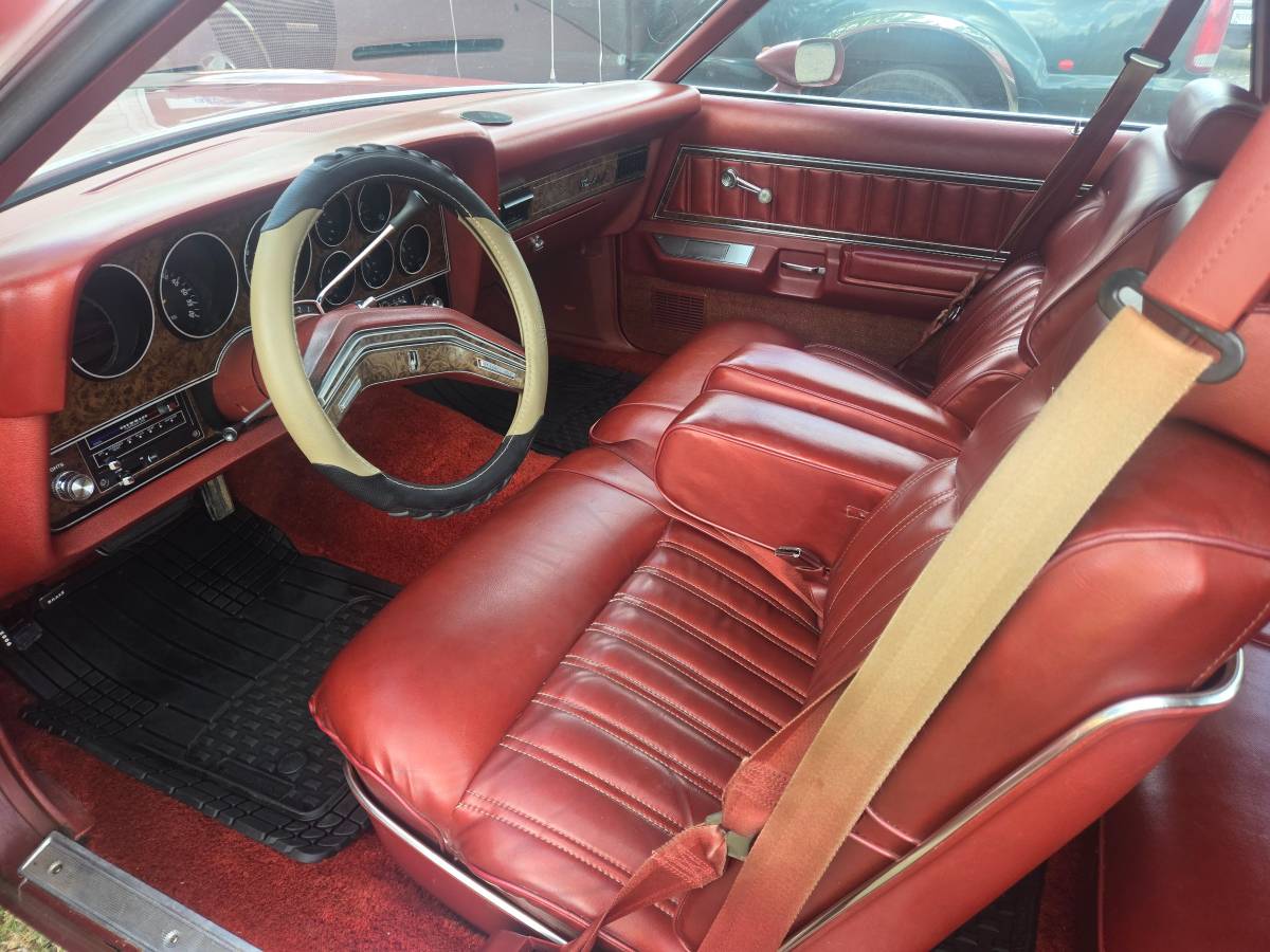 Ford-thunderbird-1978-red-13
