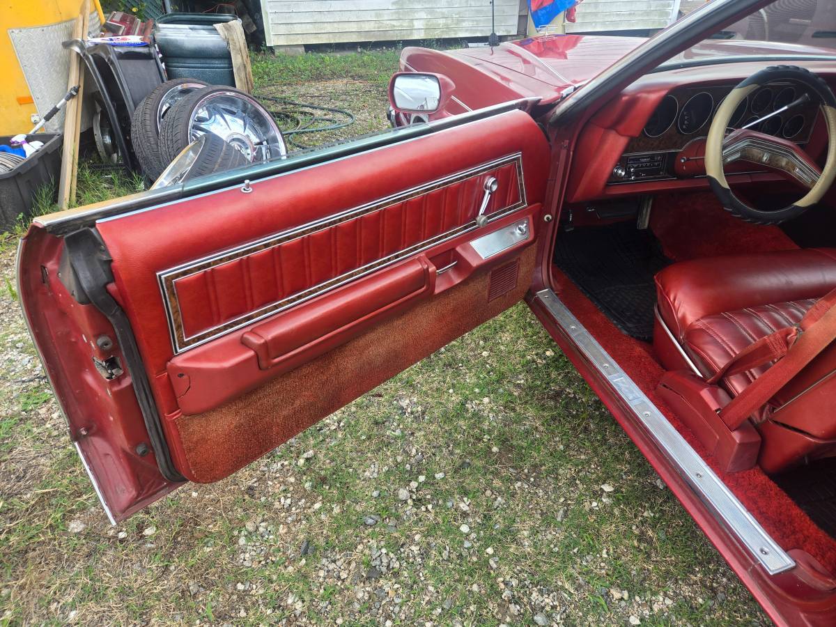 Ford-thunderbird-1978-red-21