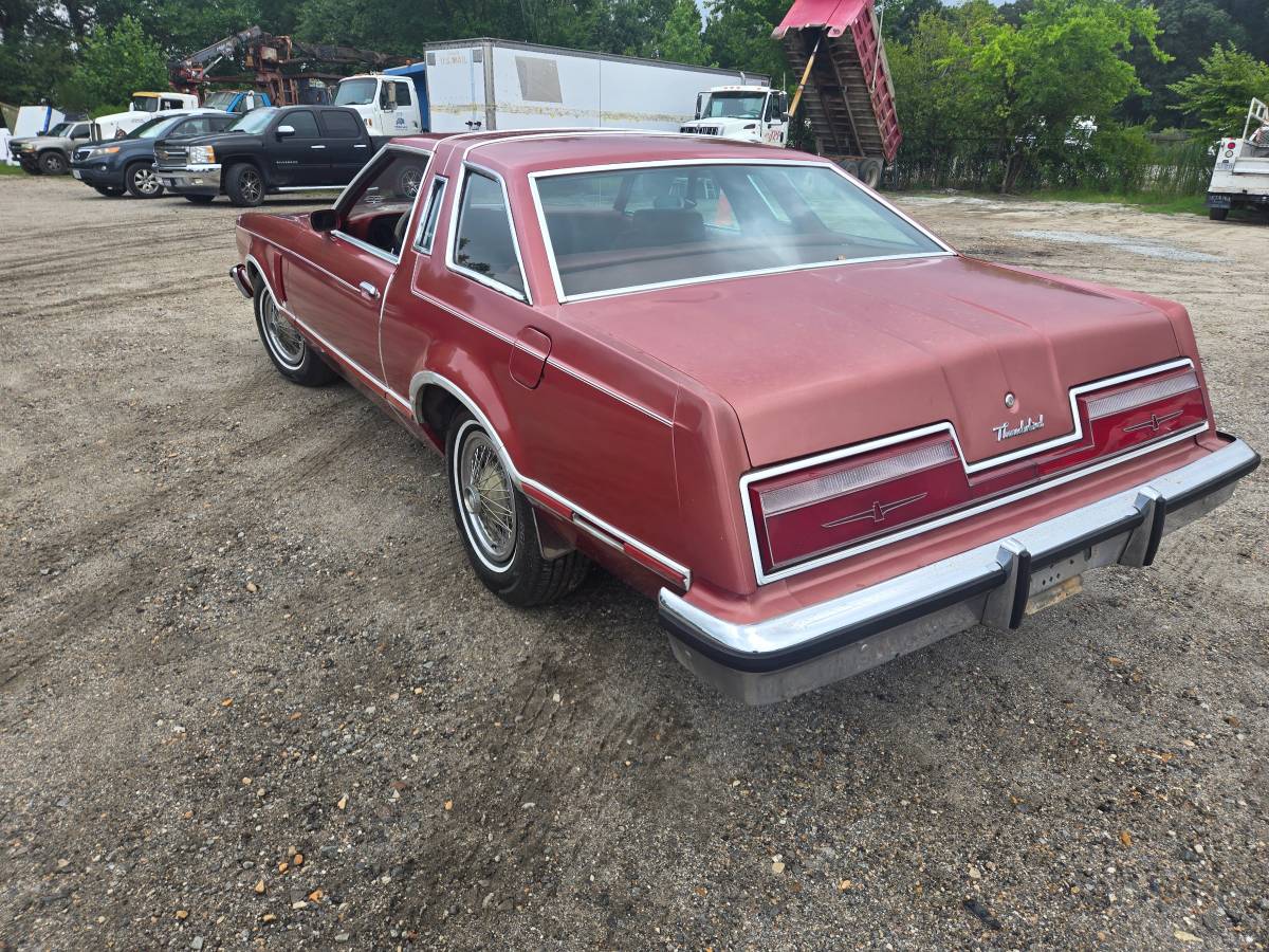 Ford-thunderbird-1978-red-5