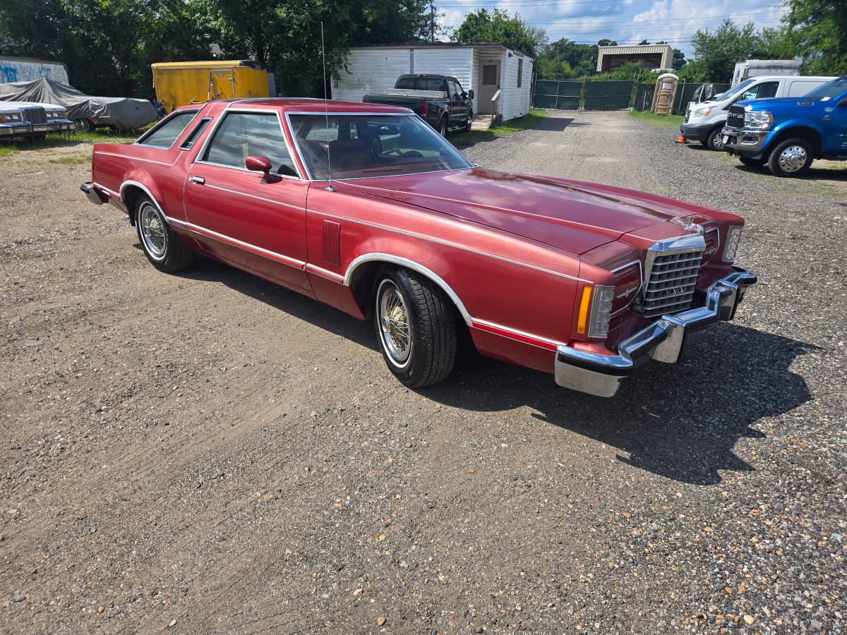 Ford-thunderbird-1978-red-8