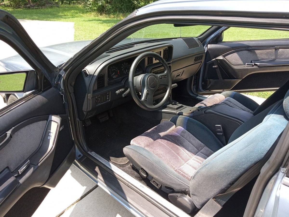 Ford-thunderbird-1986-blue-3