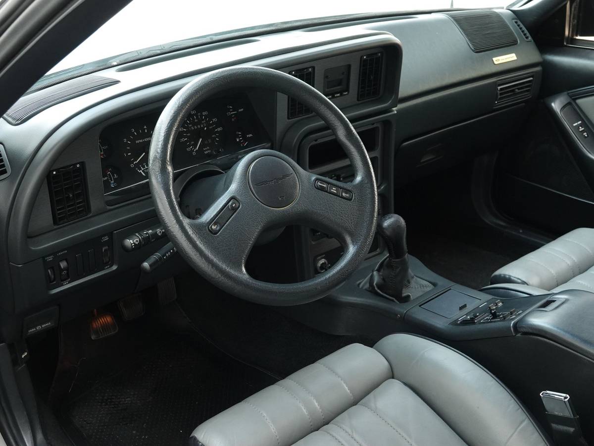 Ford-thunderbird-1988-silver-8