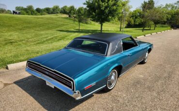 Ford-thunderbird-2d-1968-custom-1