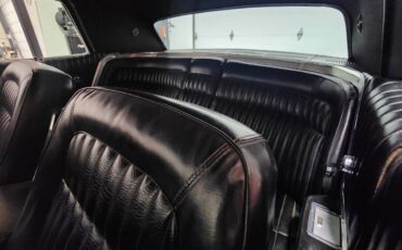 Ford-thunderbird-2d-1968-custom-12