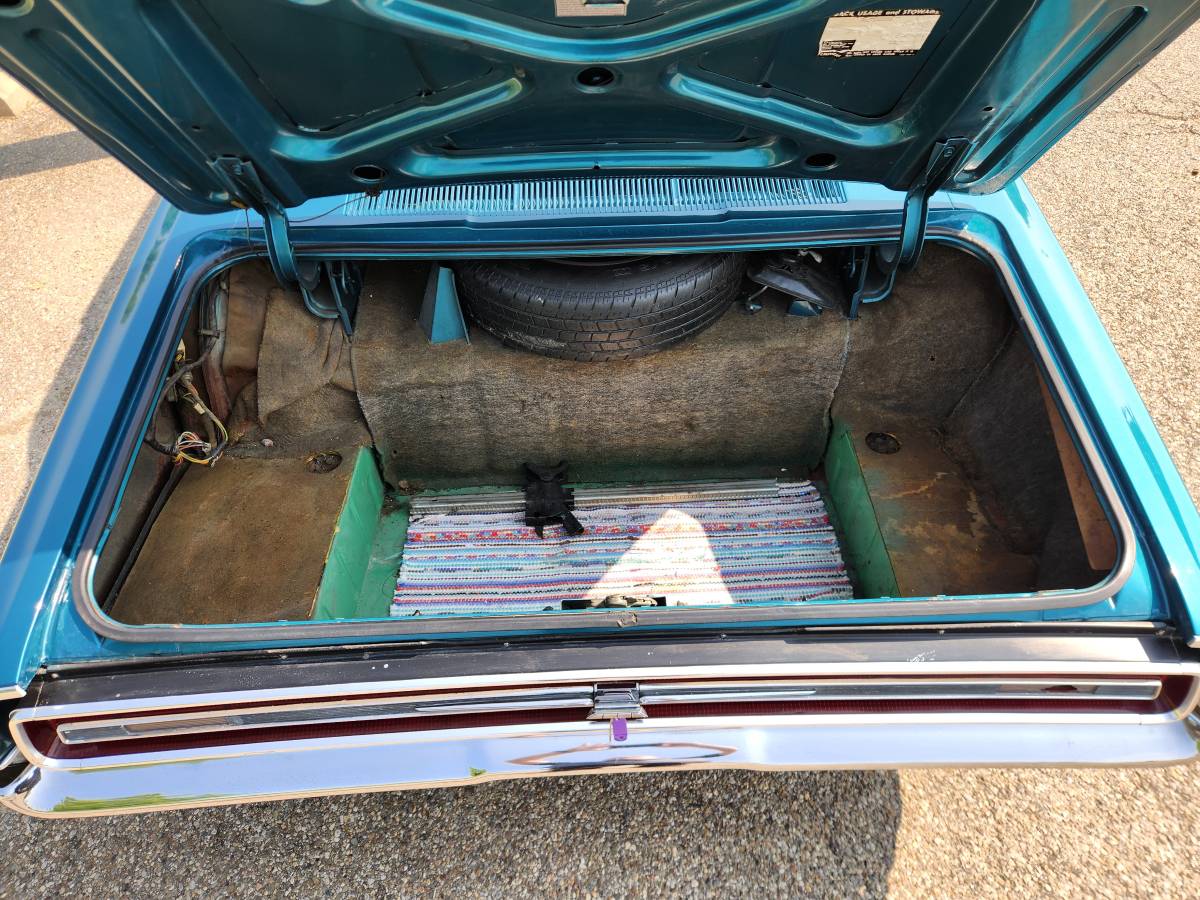 Ford-thunderbird-2d-1968-custom-5