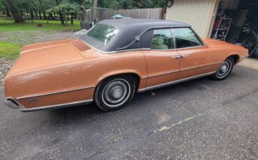 Ford-thunderbird-base-1969-custom-1