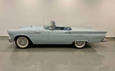 Ford-thunderbird-convertible-1957-blue-12