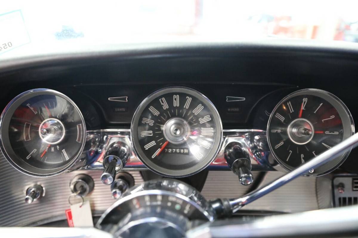 Ford-thunderbird-convertible-1963-white-14