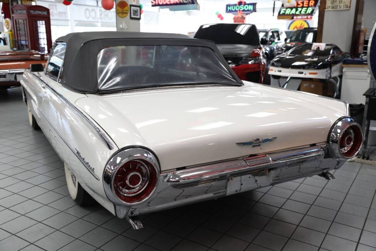 Ford-thunderbird-convertible-1963-white-2