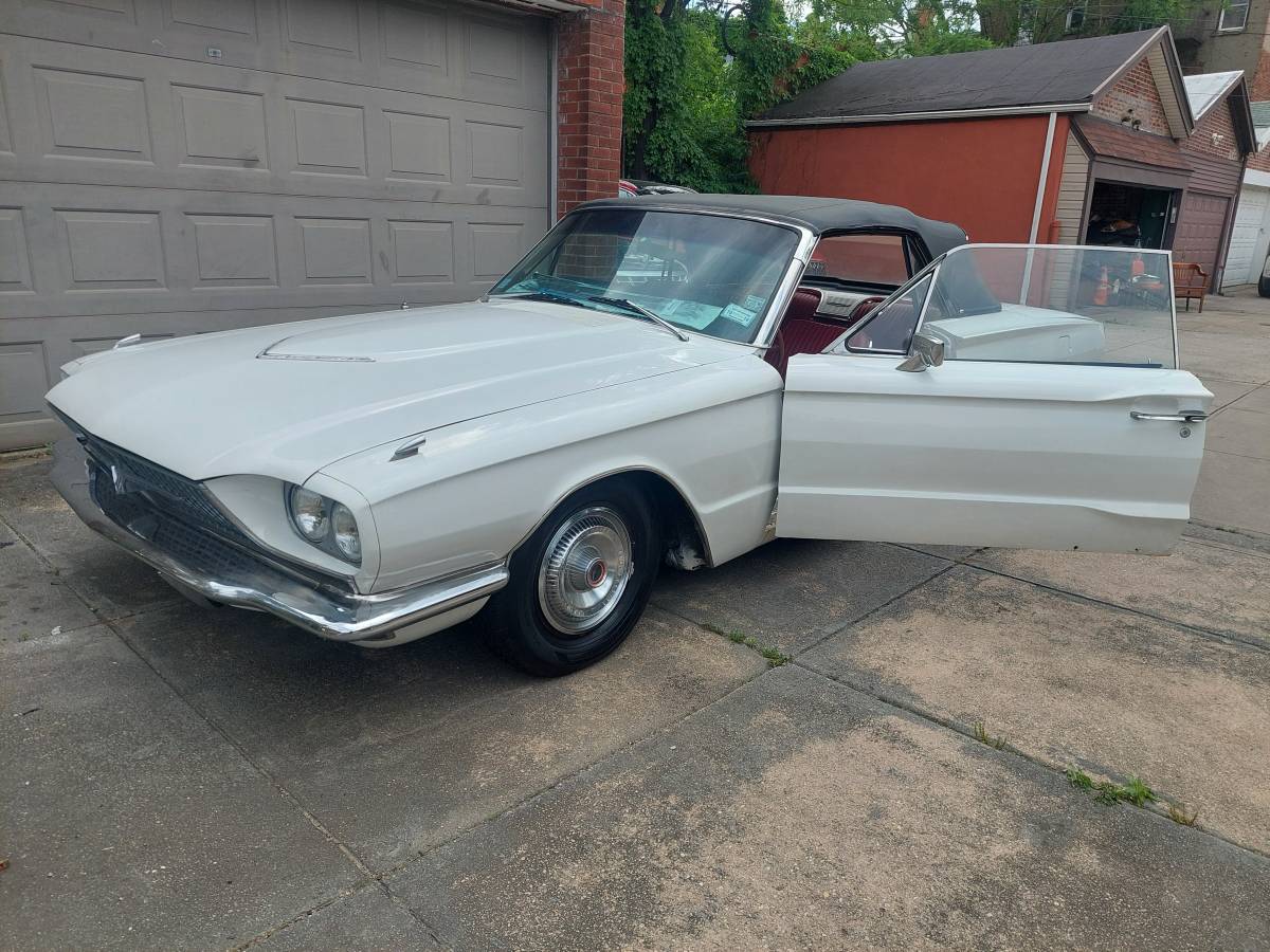 Ford-thunderbird-convertible-1966-white-2