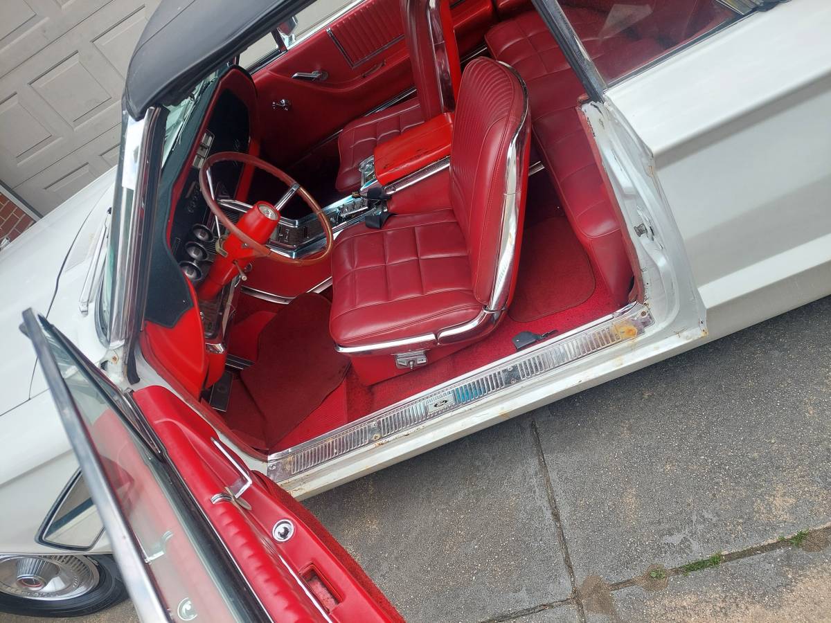 Ford-thunderbird-convertible-1966-white