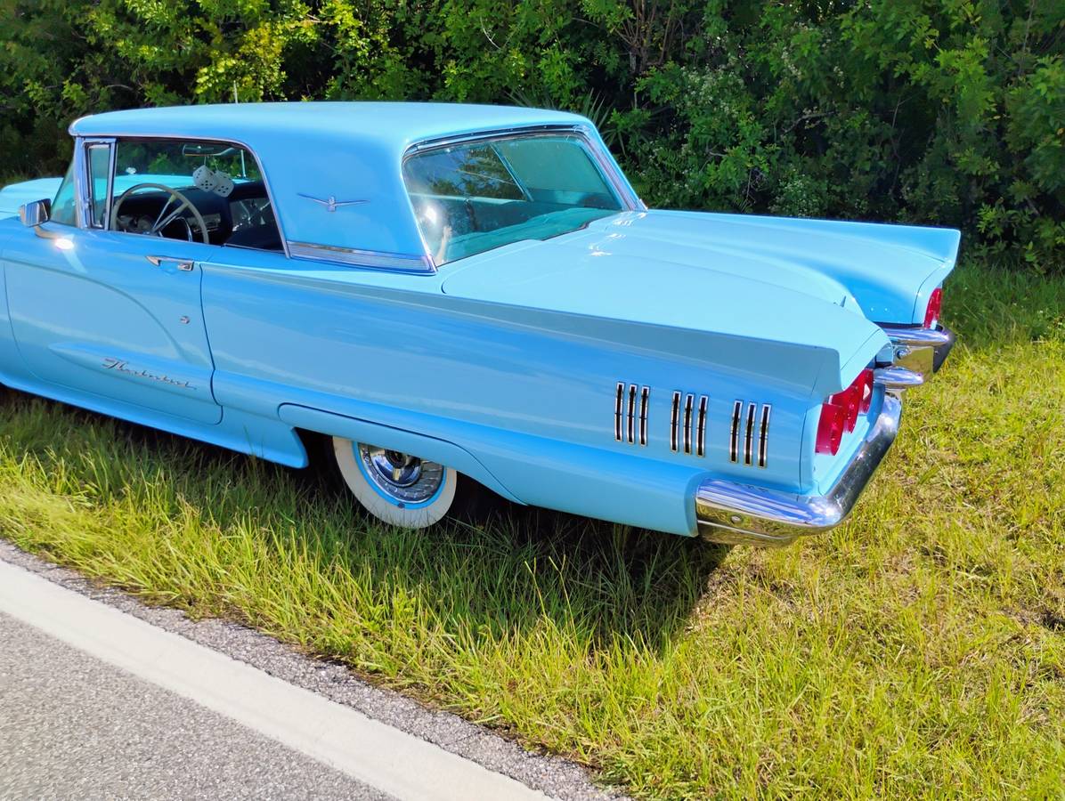 Ford-thunderbird-coupe-1960-blue-4