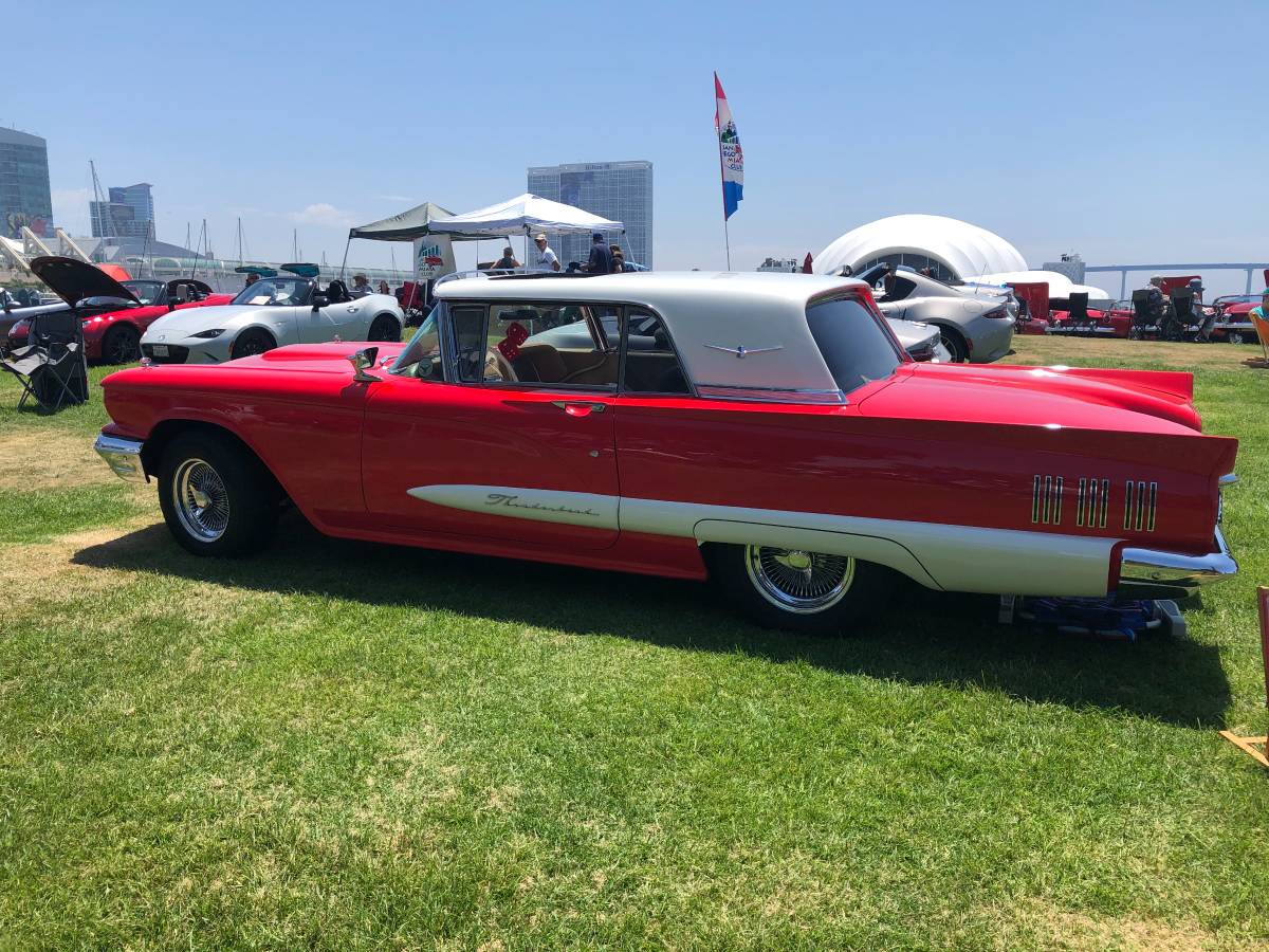 Ford-thunderbird-coupe-1960-red-1