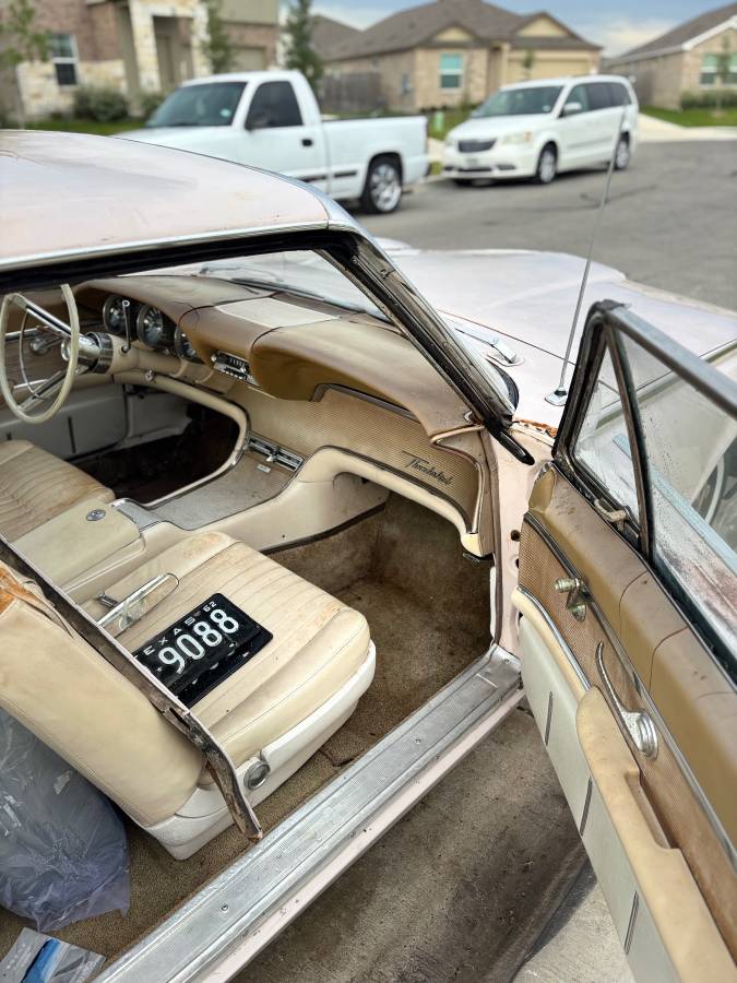 Ford-thunderbird-coupe-1962-17