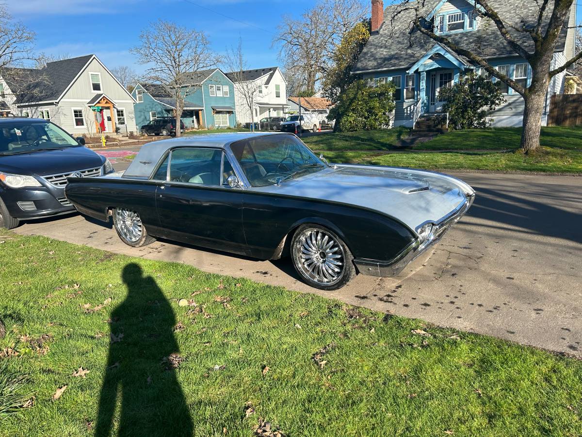 Ford-thunderbird-coupe-1962-2