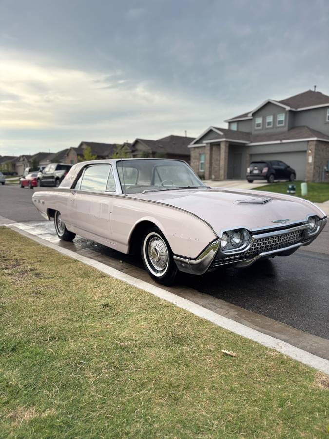 Ford-thunderbird-coupe-1962