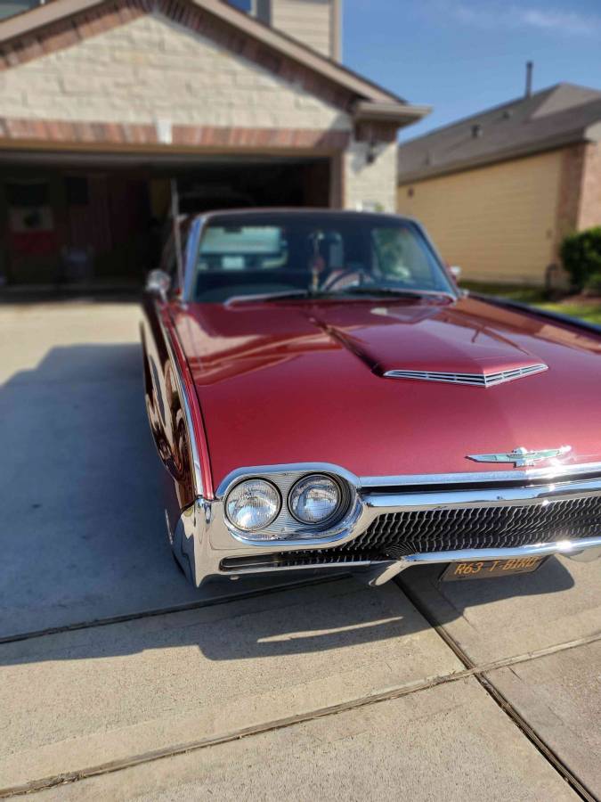 Ford-thunderbird-coupe-1963-red-10