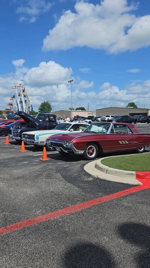 Ford-thunderbird-coupe-1963-red-13