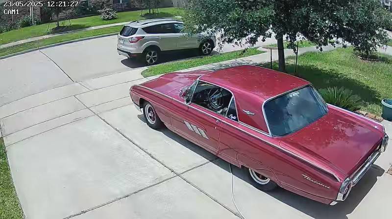 Ford-thunderbird-coupe-1963-red-14