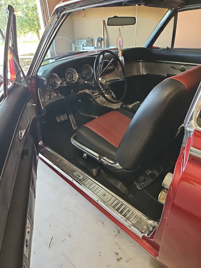 Ford-thunderbird-coupe-1963-red-4