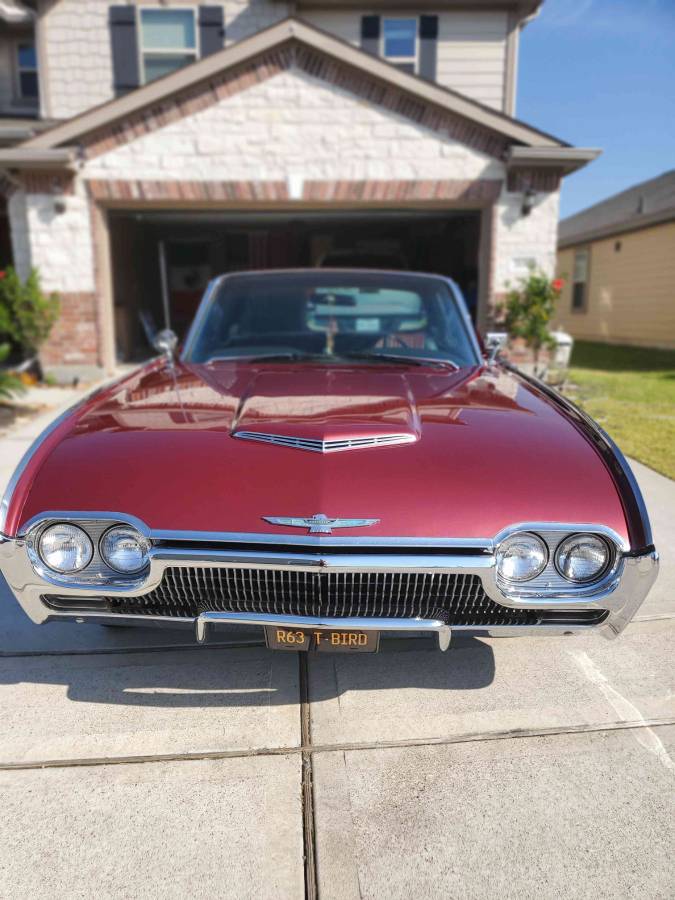 Ford-thunderbird-coupe-1963-red-7