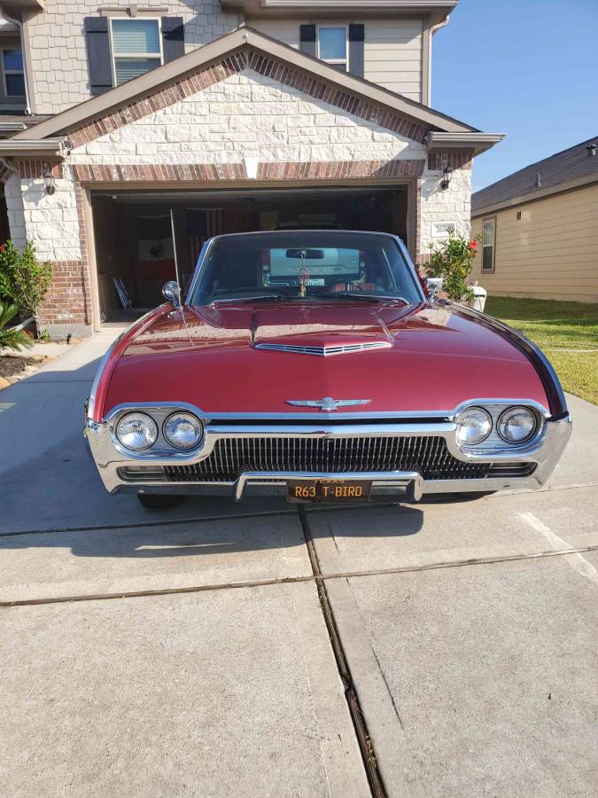 Ford-thunderbird-coupe-1963-red-8