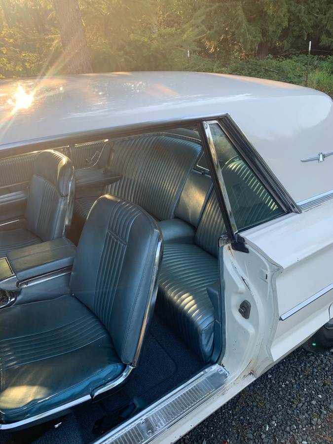Ford-thunderbird-coupe-1964-white-6