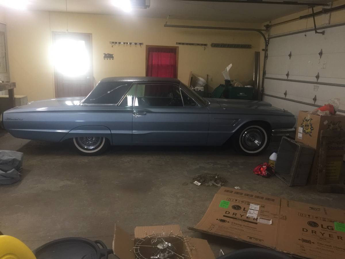 Ford-thunderbird-coupe-1965-blue-9