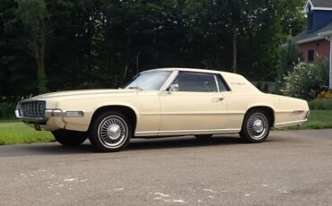 Ford-thunderbird-coupe-1968-yellow-2