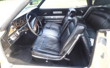 Ford-thunderbird-coupe-1968-yellow-3