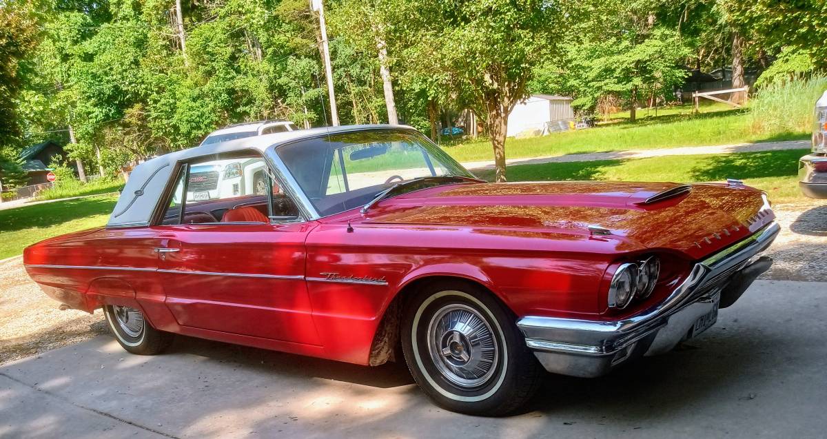 Ford-thunderbird-deluxe-1964-red-2