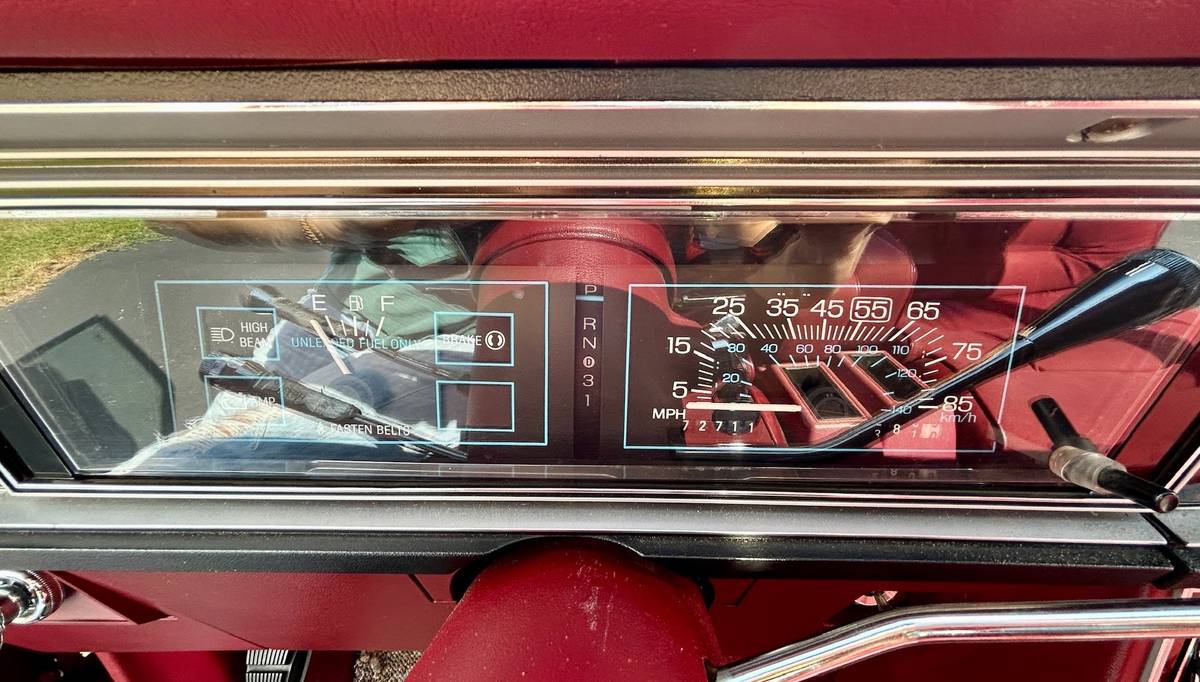 Ford-thunderbird-landau-1981-11