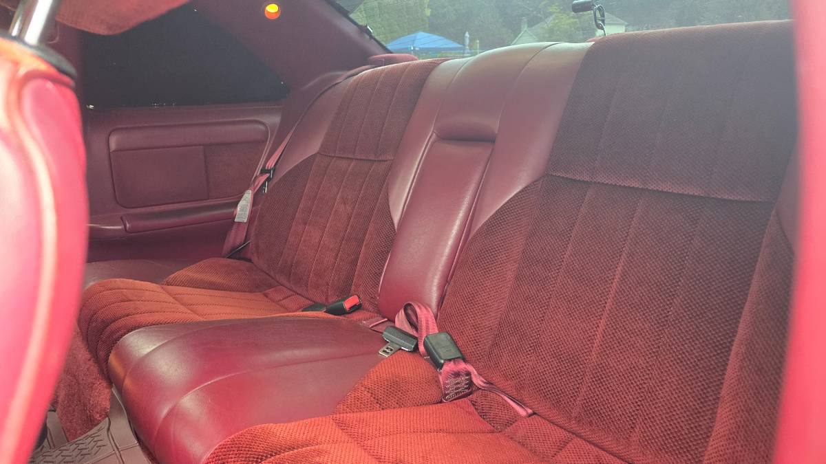 Ford-thunderbird-lx-1993-black-9