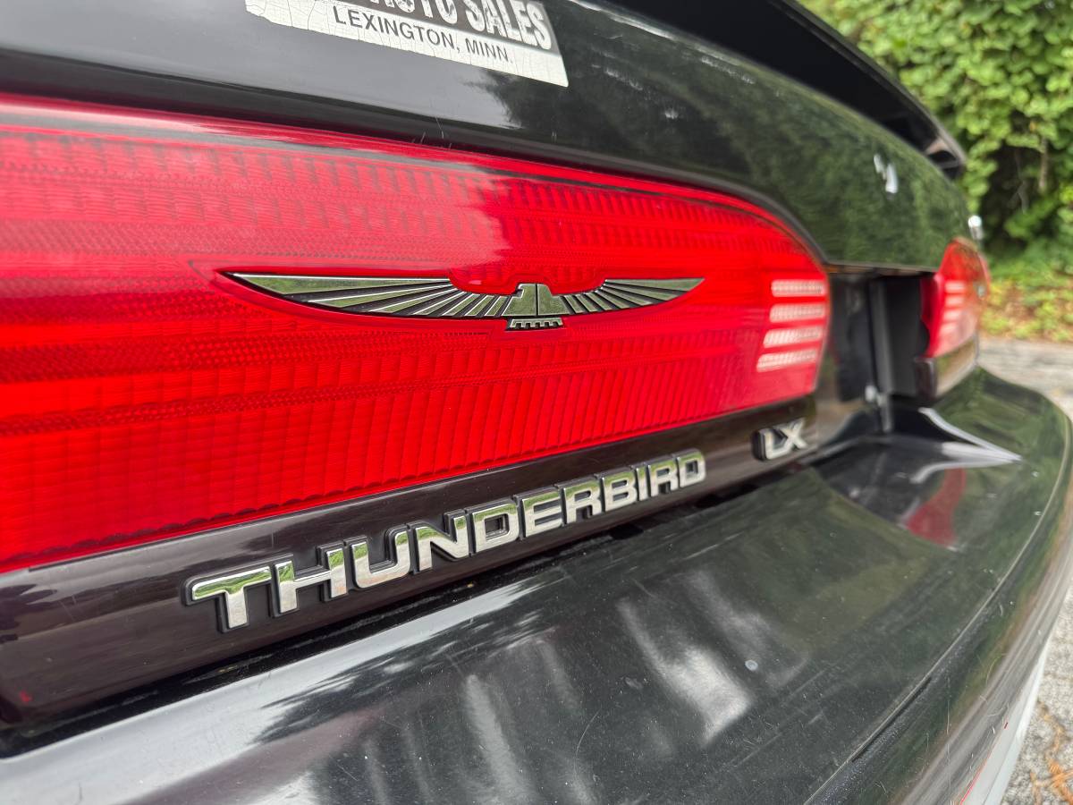 Ford-thunderbird-lx-1995-7