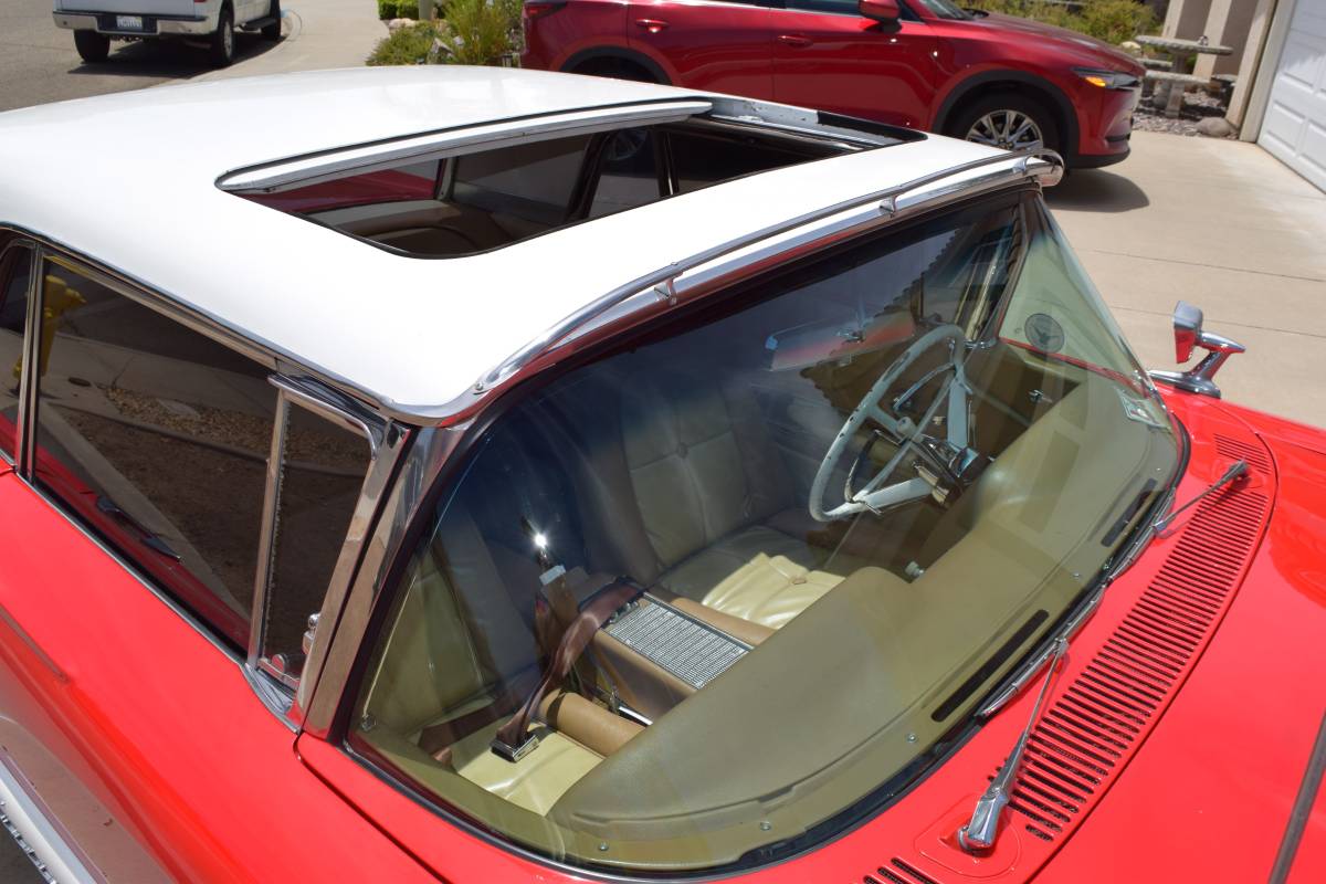 Ford-thunderbird-sunroof-coupe-1960-red-1