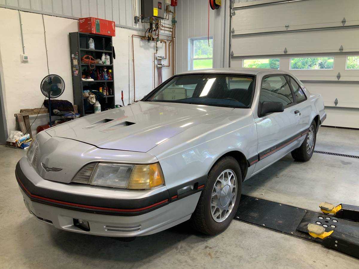 Ford-thunderbird-tc-1988-silver-1