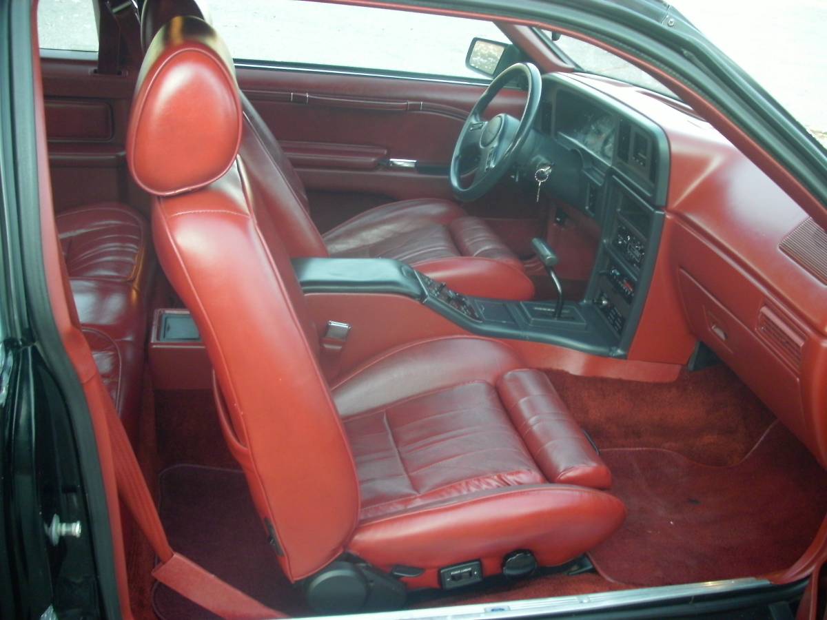 Ford-thunderbird-turbo-coupe-1985-black-8