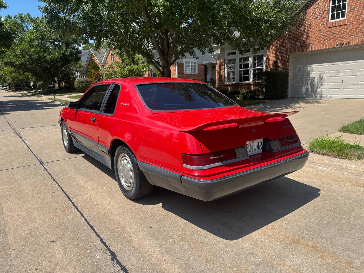 Ford-thunderbird-turbo-coupe-1985-red-4